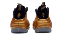 Nike Air Foamposite One Metallic Gold