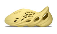 adidas Yeezy Foam RNNR Sulfur