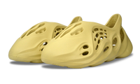 adidas Yeezy Foam RNNR Sulfur